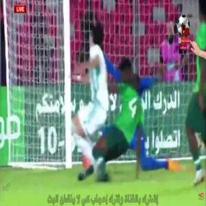 Algeria [1]-1 Nigeria - Riyad Mahrez penalty 41' (+ call)
