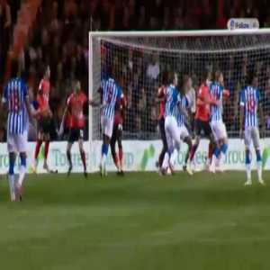 Luton 1-[2] Huddersfield - Jordan Rhodes penalty 32'