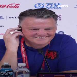 Senegalese journalist tells Louis van Gaal he doesn’t have a question but wants to tell LVG he’s a fan of van Gaal, van Gaal reacts by giving him a big hug