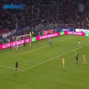 Bayern W 3 - [1] Barcelona W - Geyse Ferreira 65’