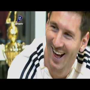 "Kun" Aguero interviews Messi in 2013 (ENG SUB)