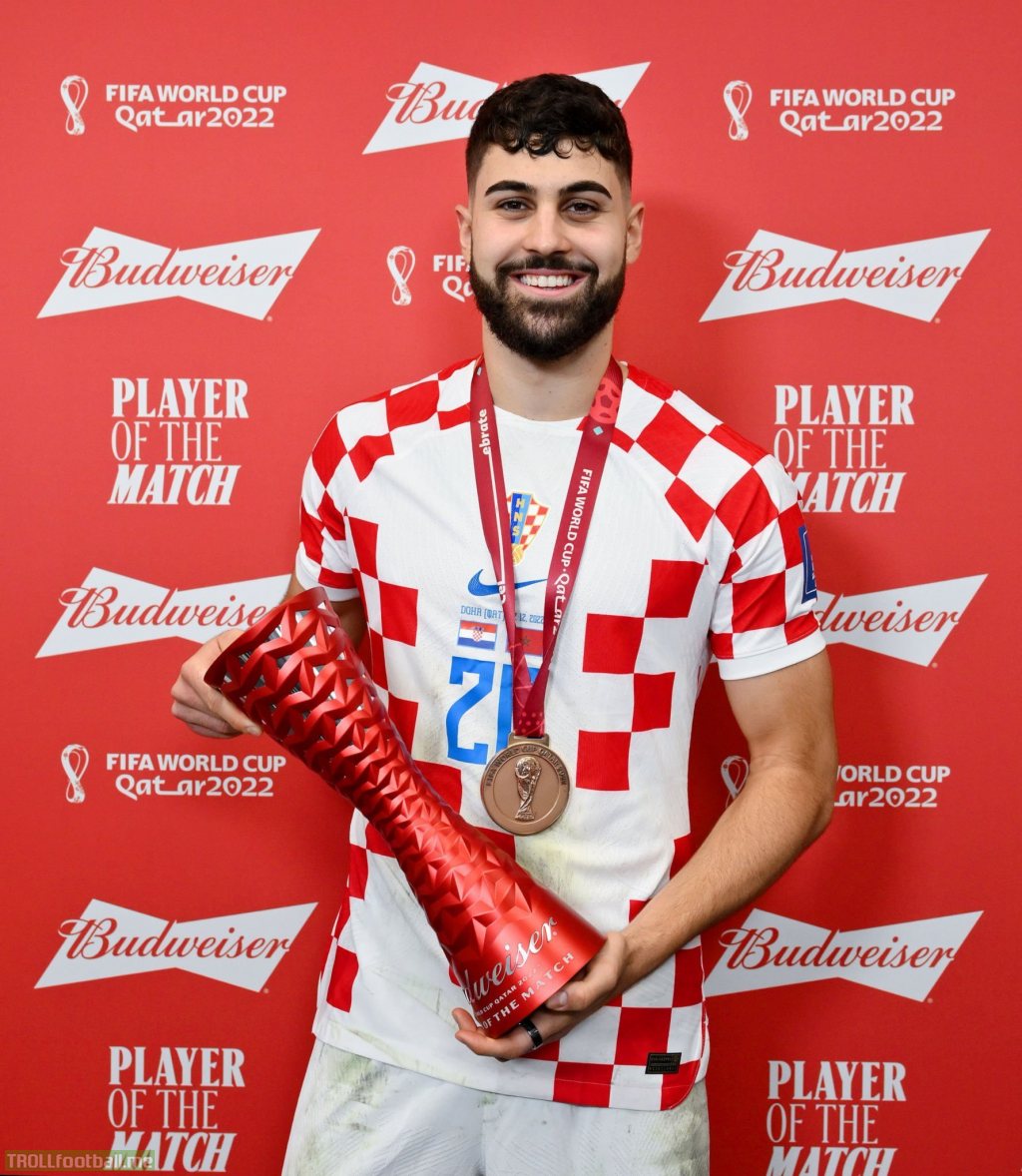 Josko Gvardiol with his Man of the match award and bronze medal!