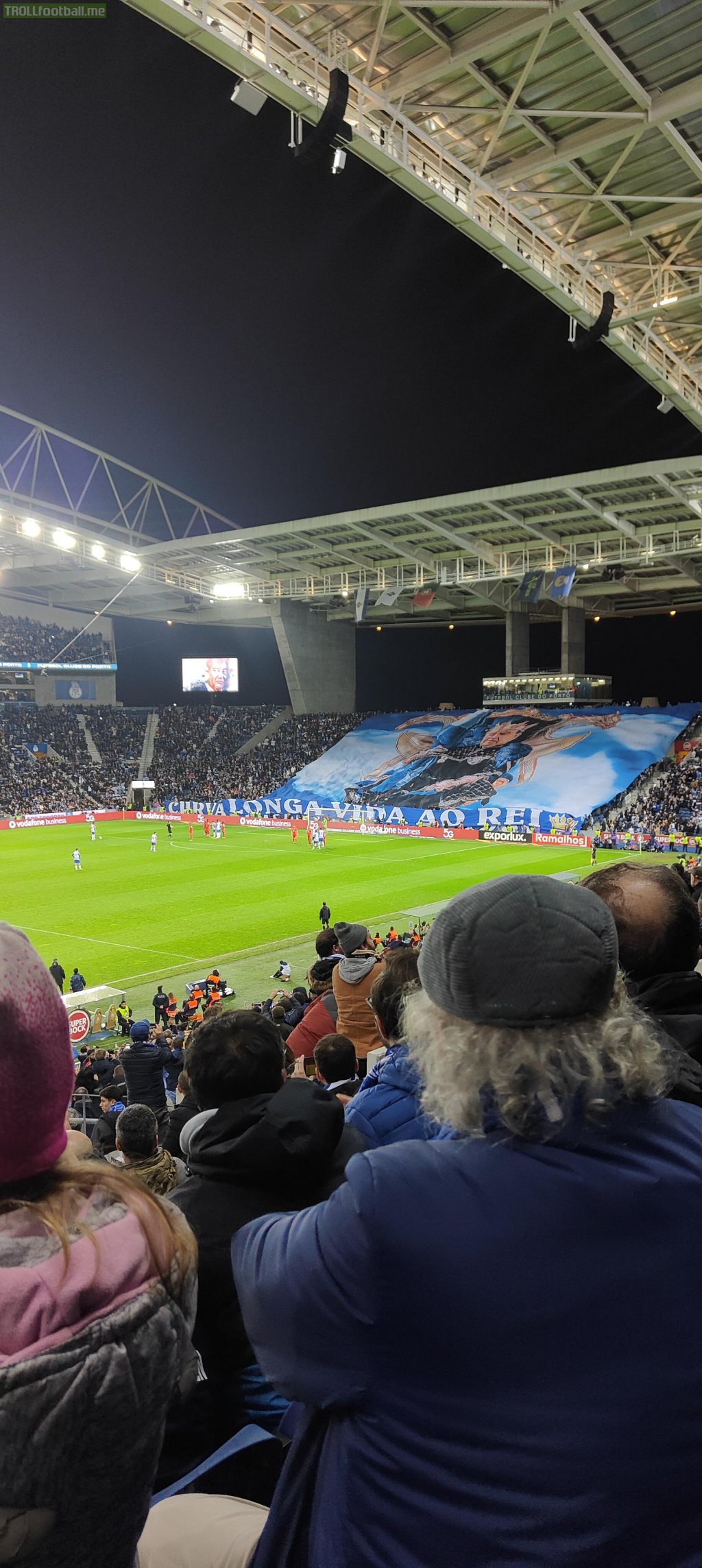 Yesterday's tribute to Porto's president on his birthday, with a banner reading "long live the king"