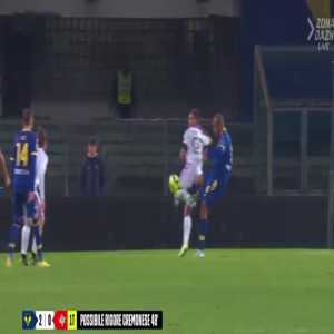 Cremonese penalty shout against Hellas Verona 45+3'