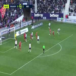 Toulouse [1]-1 Brest - Zakaria Aboukhlal 65'