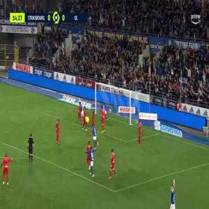 Strasbourg 1-0 Lyon - Morgan Sanson 15'