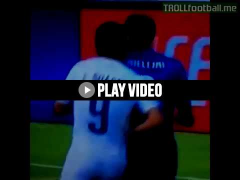 World Cup 2014 Suarez bites Chiellini.